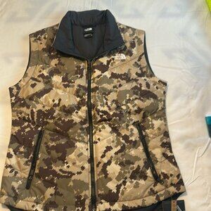 Women’s The North Face Vest Medium